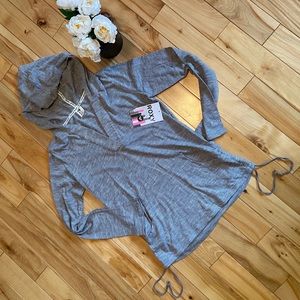 Roxy Light-weight hoodie ( NWT)